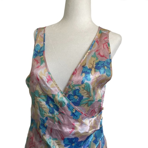 Vintage Victoria’s Secret gold label ruffled wrap slip dress - Picture 6 of 16